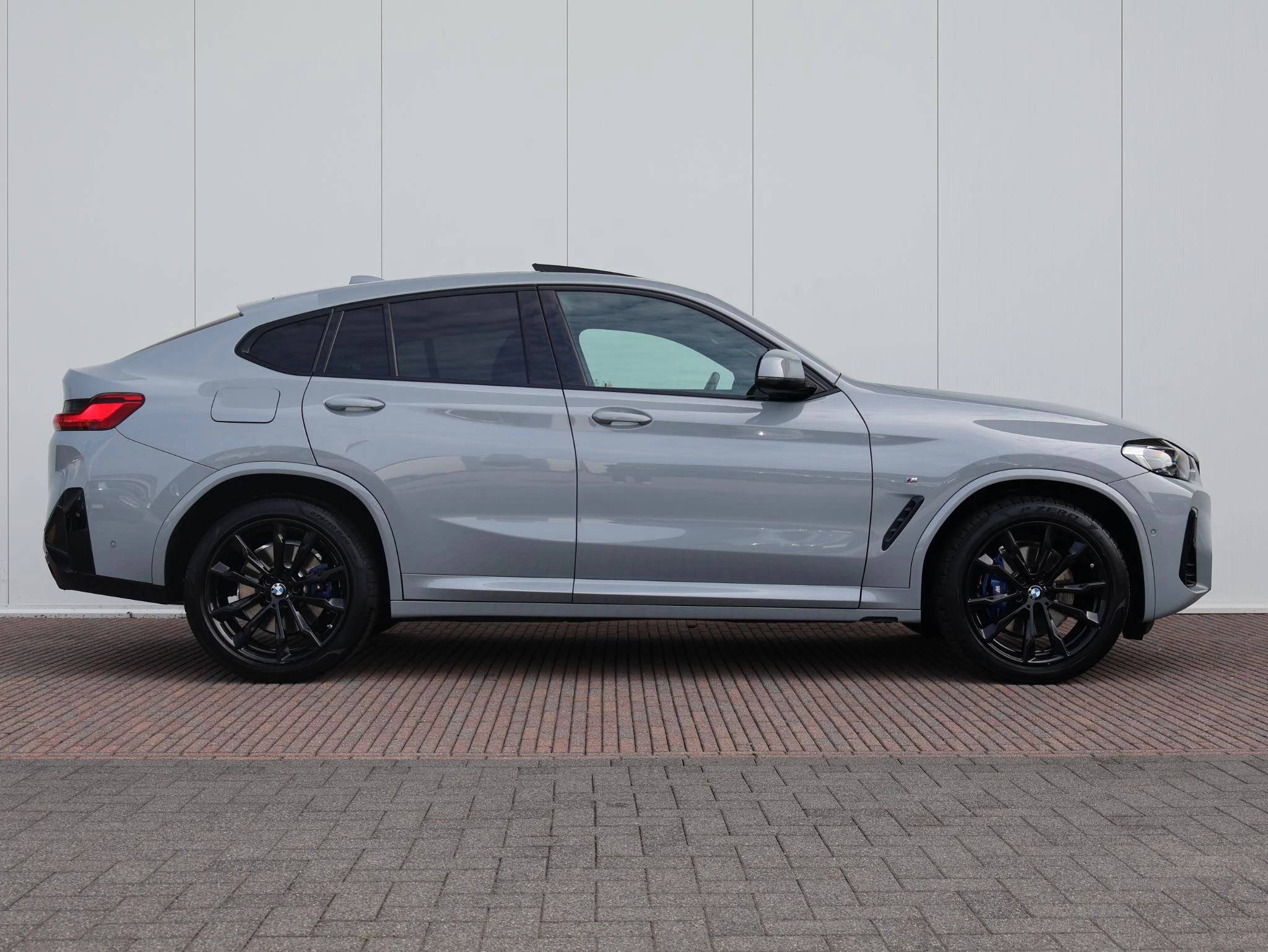 Hoofdafbeelding BMW X4