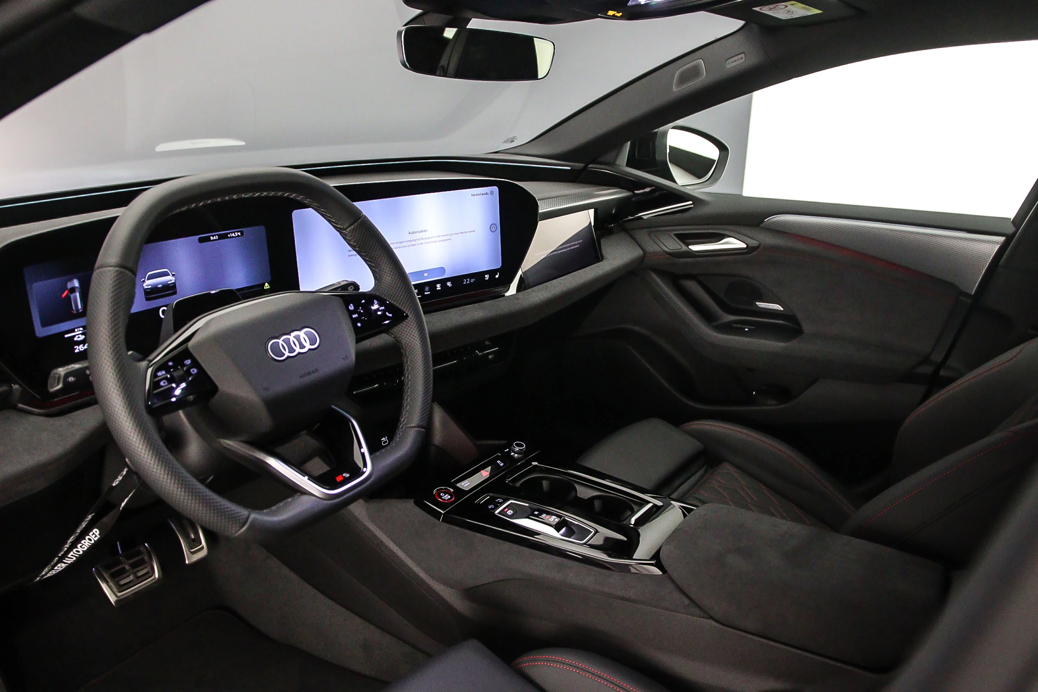Hoofdafbeelding Audi A6 Avant e-tron