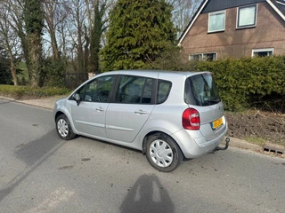 Hoofdafbeelding Renault Modus Renault Modus 1.6-16V Dynamique*automaat*trekhaak*cruise*airco*NAP*