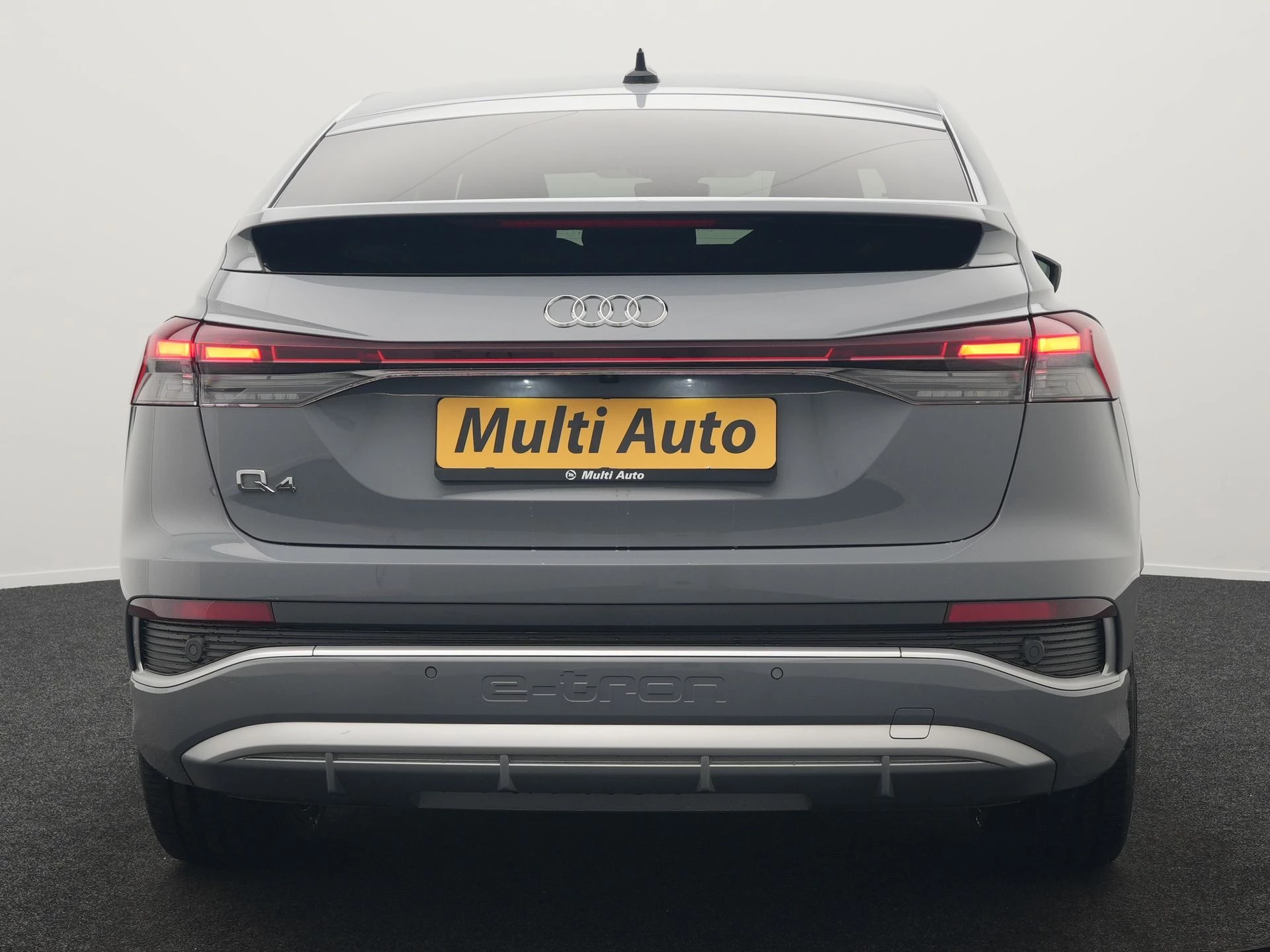 Hoofdafbeelding Audi Q4 Sportback e-tron