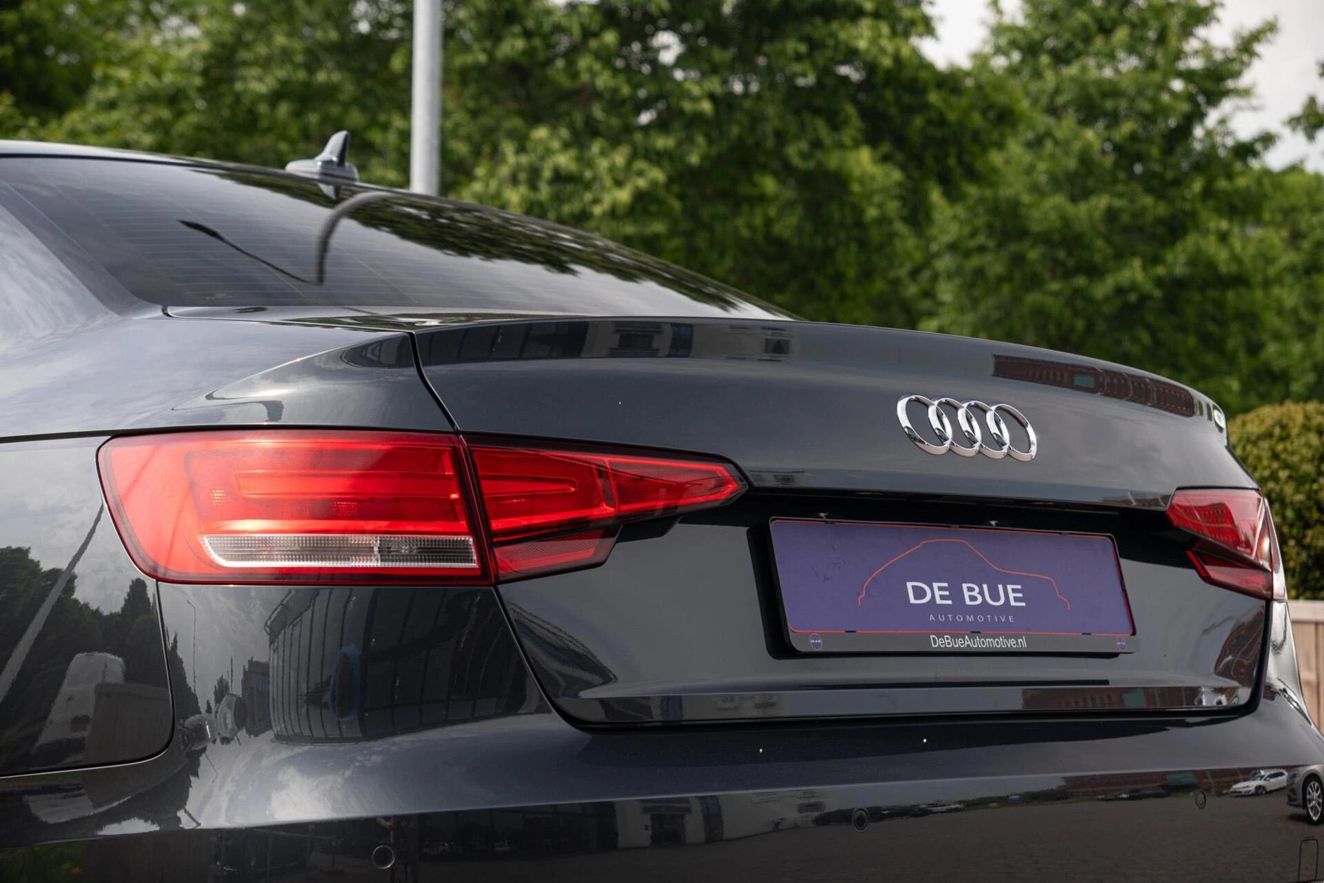 Hoofdafbeelding Audi A4