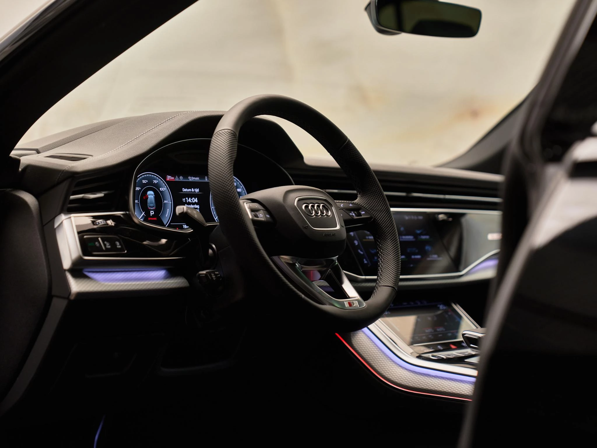 Hoofdafbeelding Audi Q8