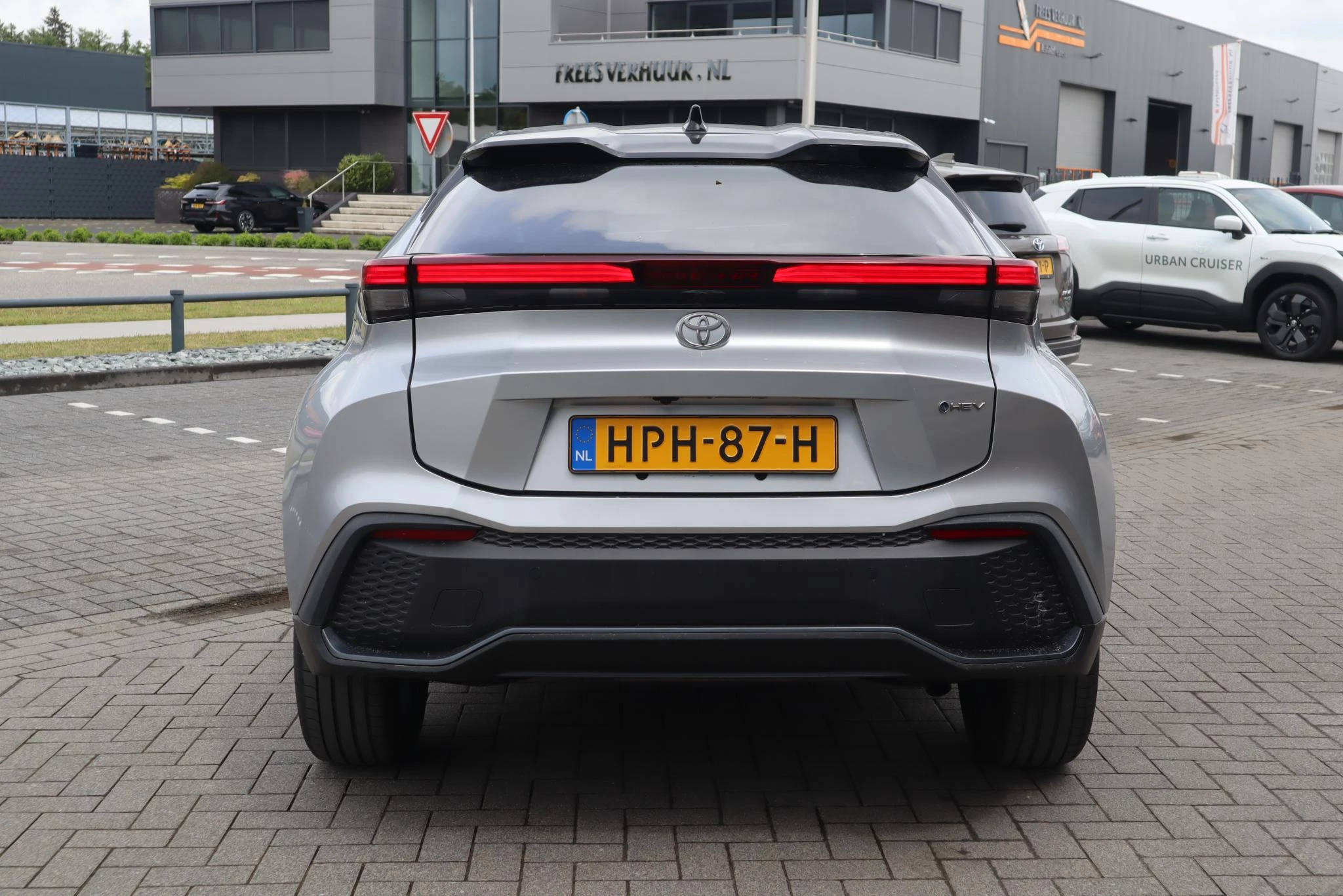 Hoofdafbeelding Toyota C-HR