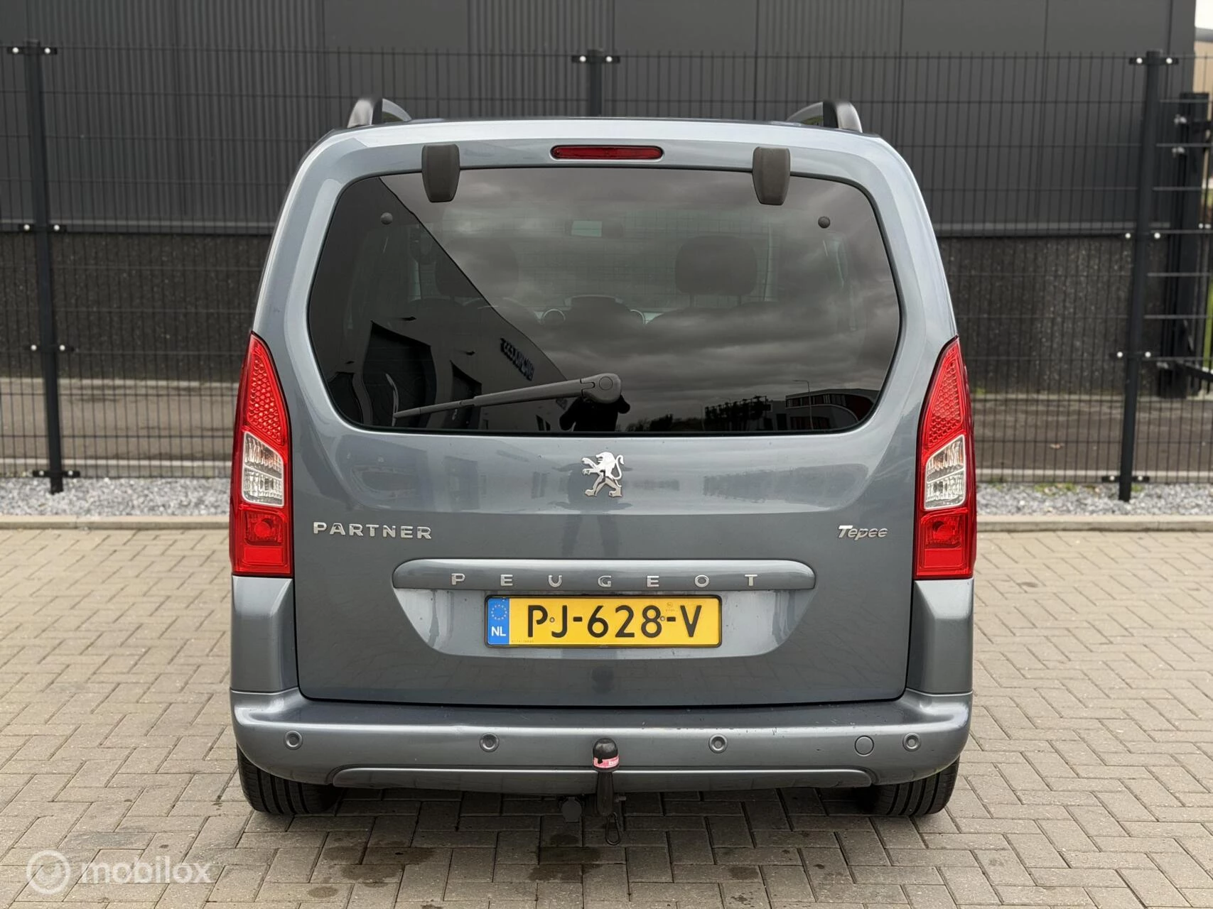 Hoofdafbeelding Peugeot Partner