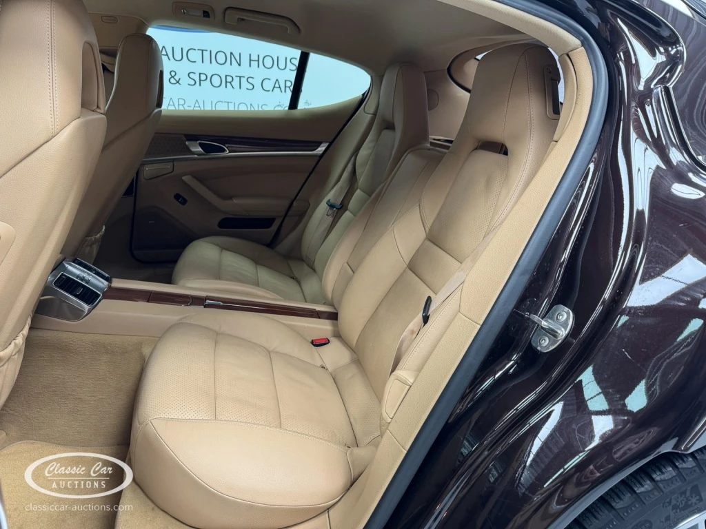 Hoofdafbeelding Porsche Panamera