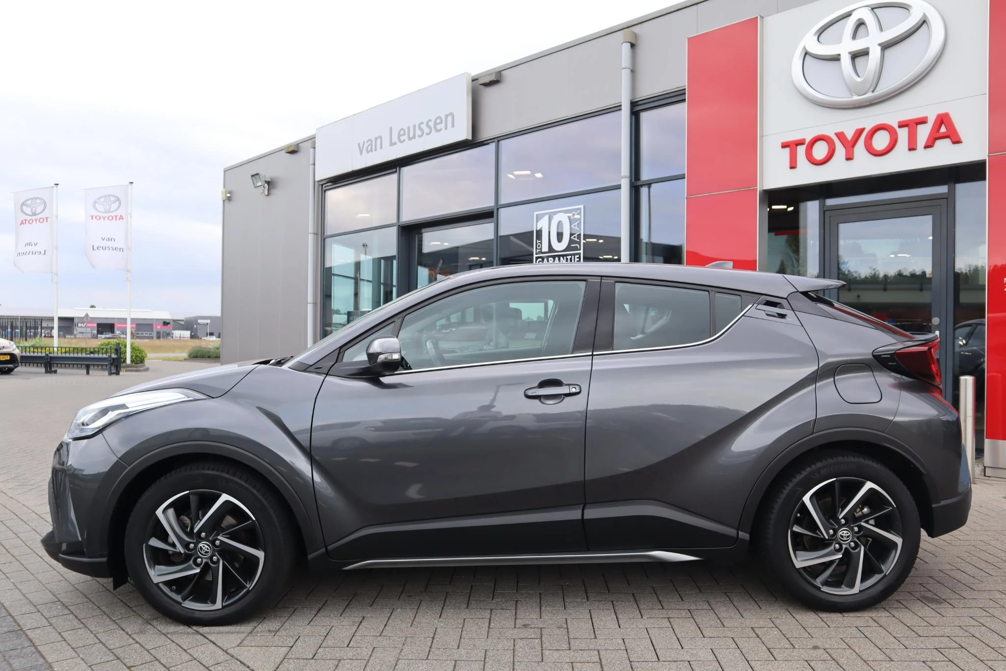 Hoofdafbeelding Toyota C-HR