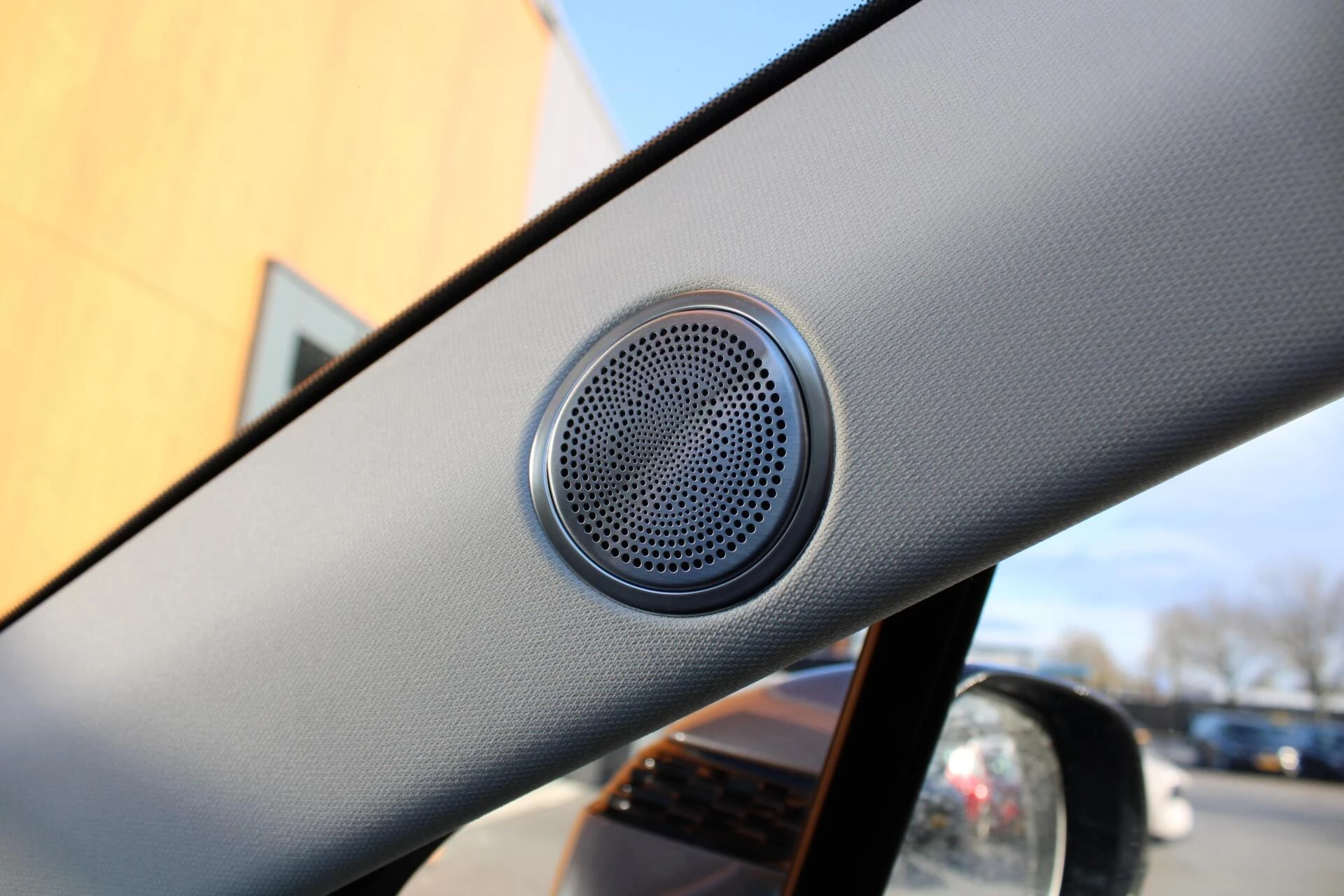 Hoofdafbeelding Hongqi E-HS9