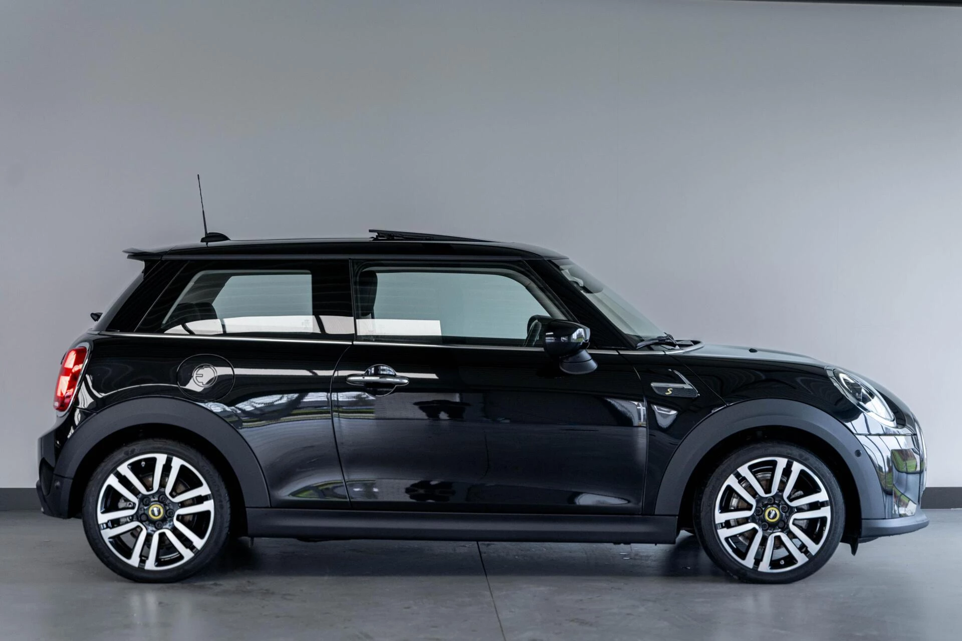 Hoofdafbeelding MINI Electric