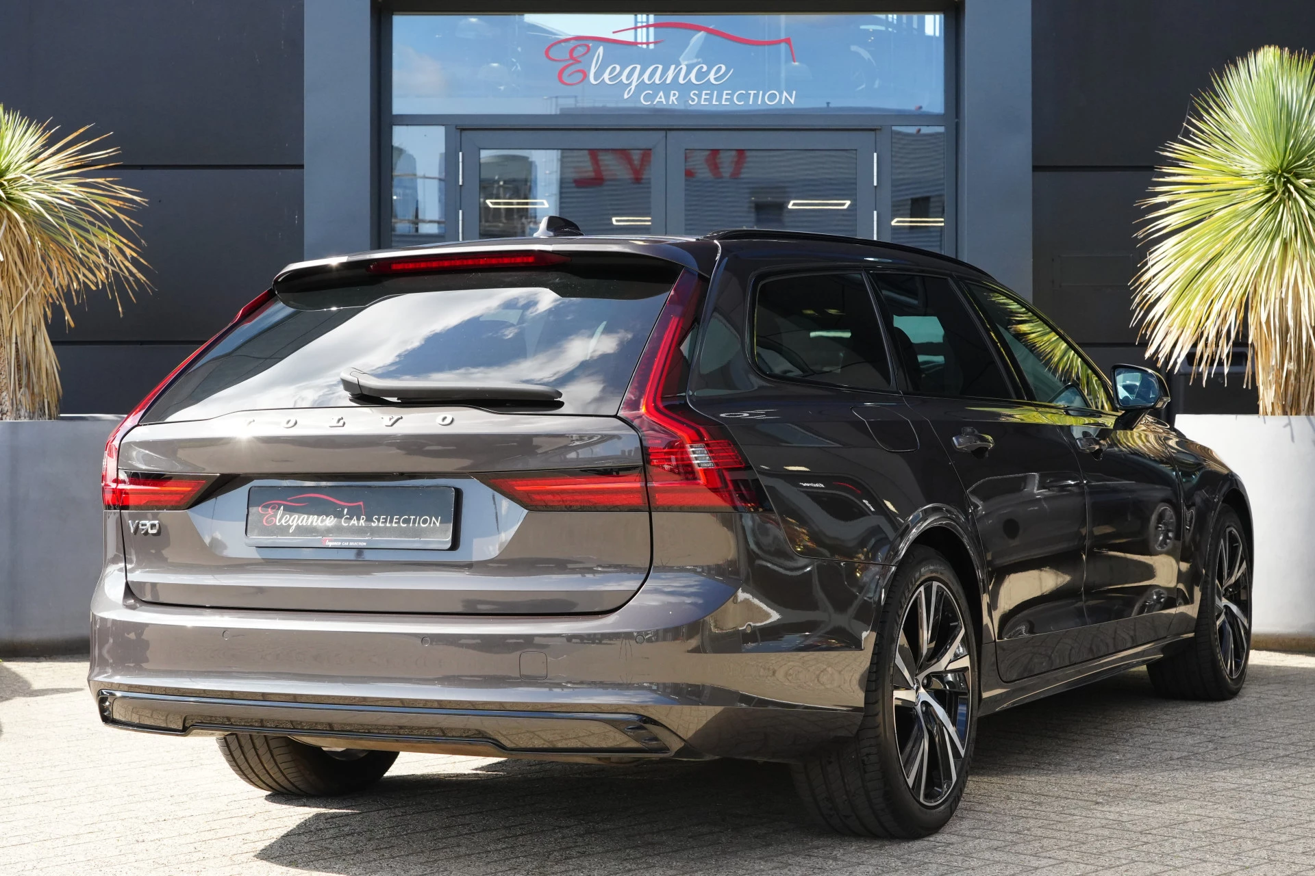 Hoofdafbeelding Volvo V90
