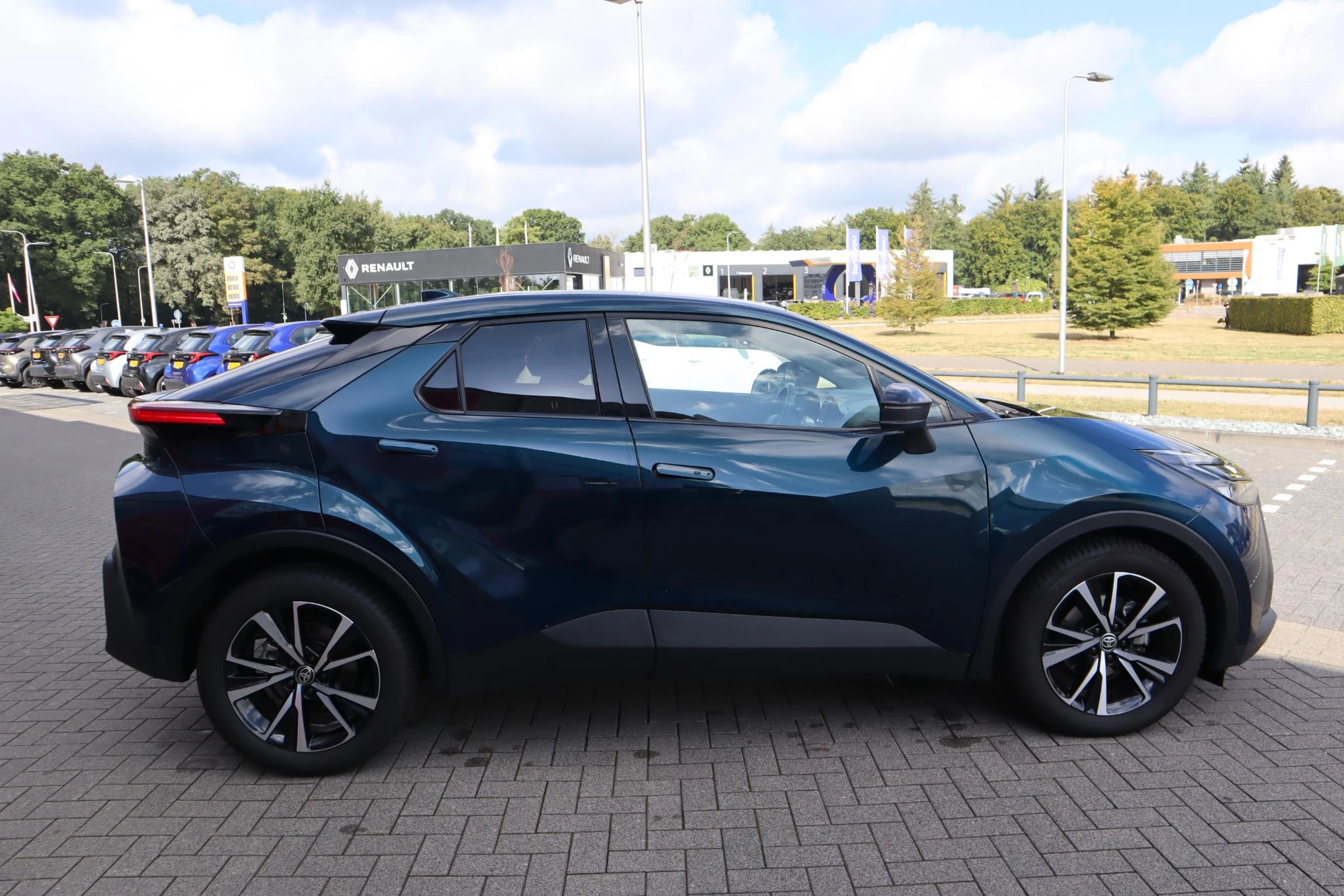 Hoofdafbeelding Toyota C-HR