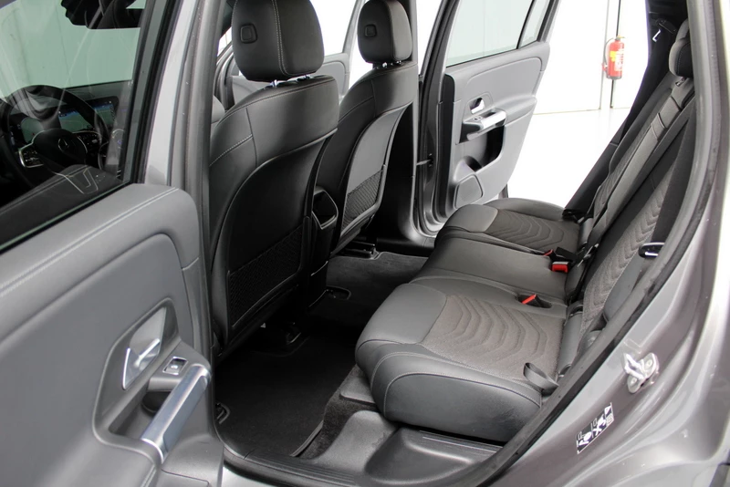 Hoofdafbeelding Mercedes-Benz EQB