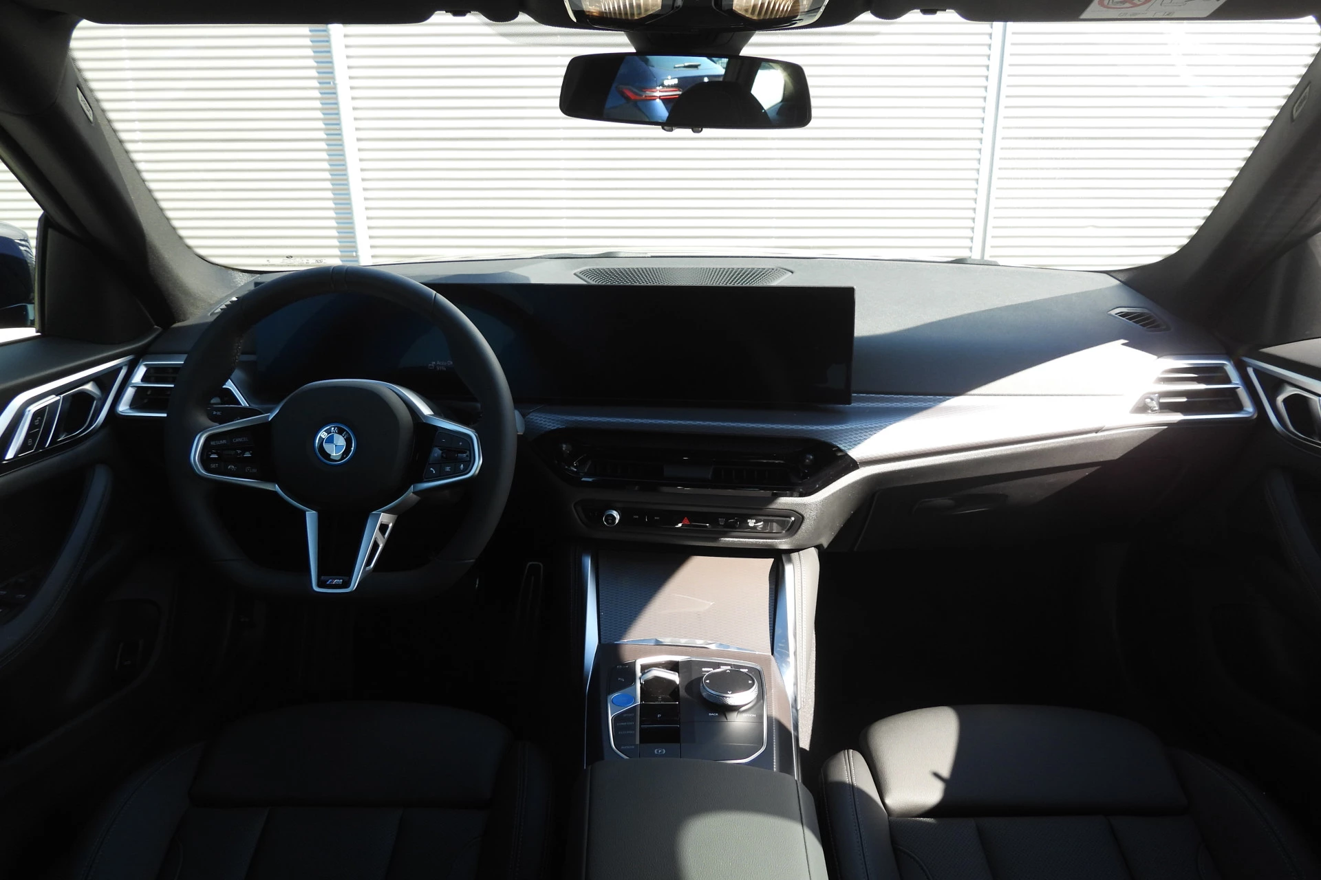 Hoofdafbeelding BMW i4
