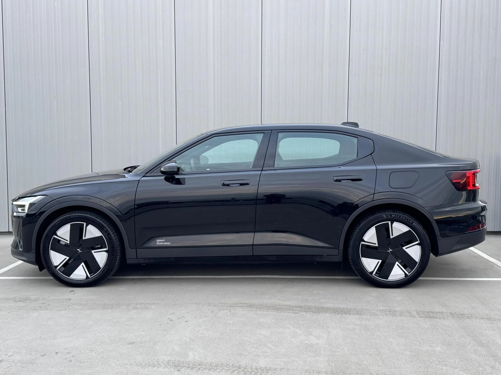 Hoofdafbeelding Polestar 2