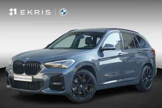 BMW X1 sDrive20i M Sportpakket 19'' / Panoramadak / Head-Up Display / Trekhaak