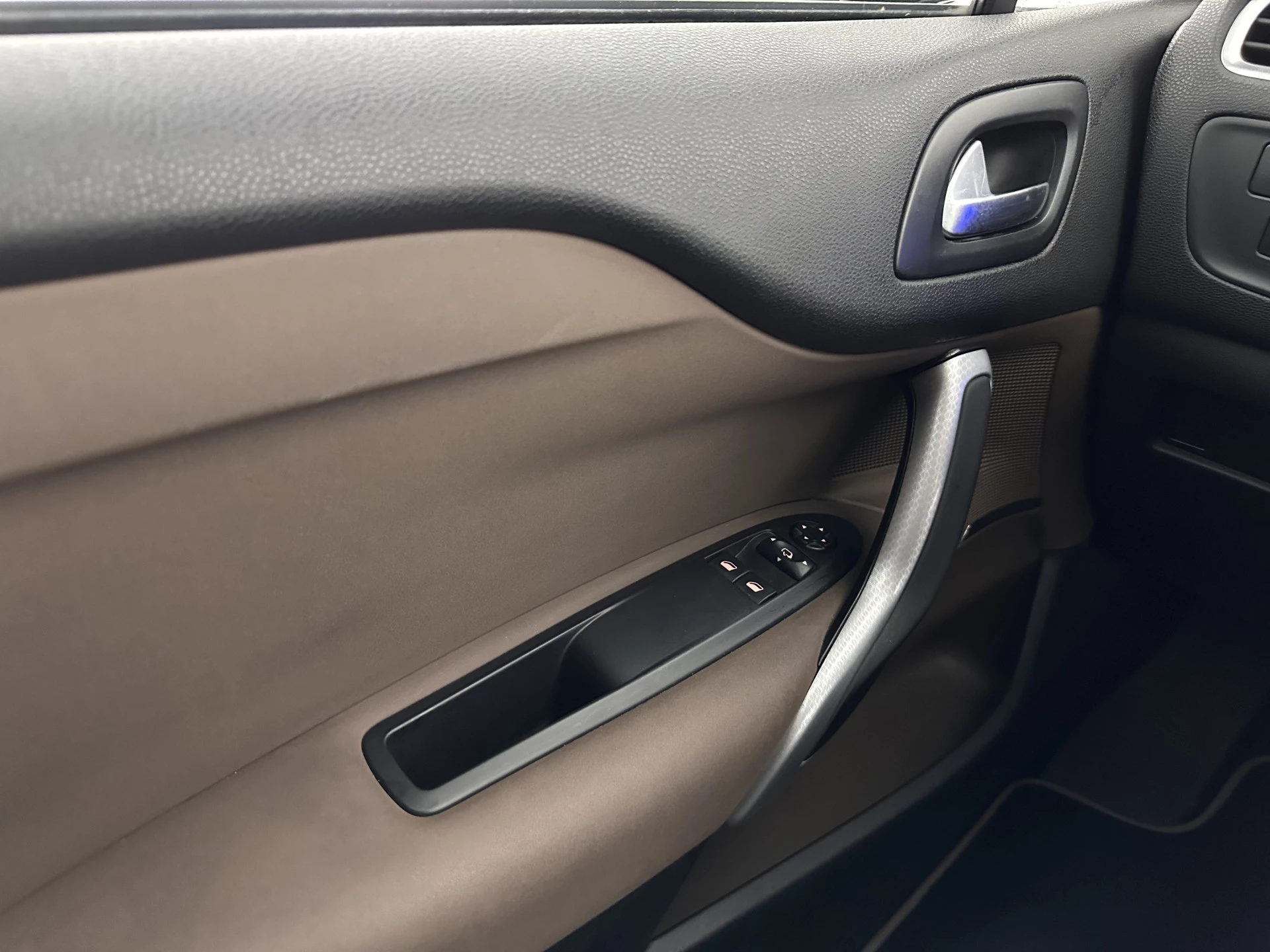 Hoofdafbeelding DS DS 4