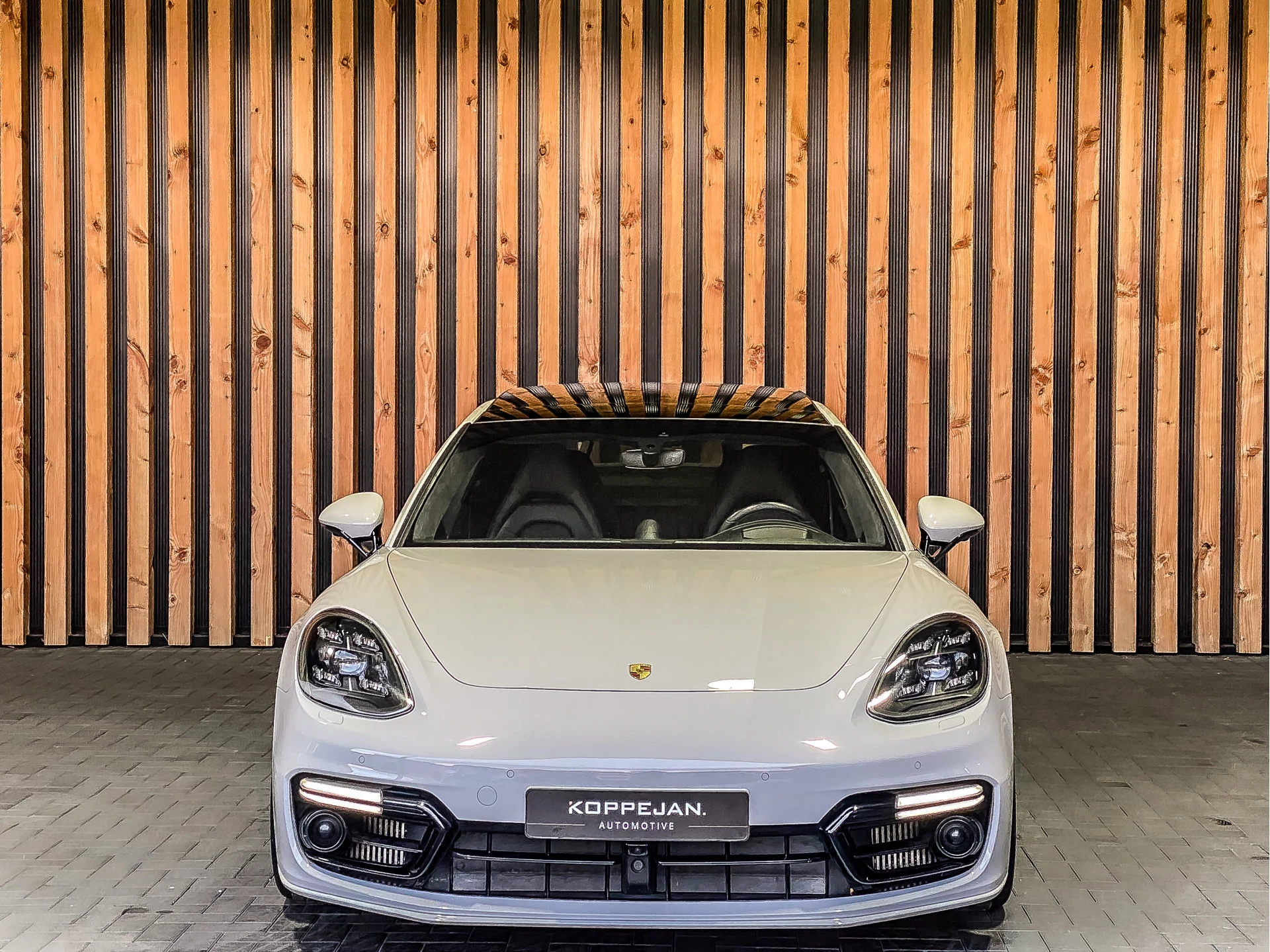 Hoofdafbeelding Porsche Panamera