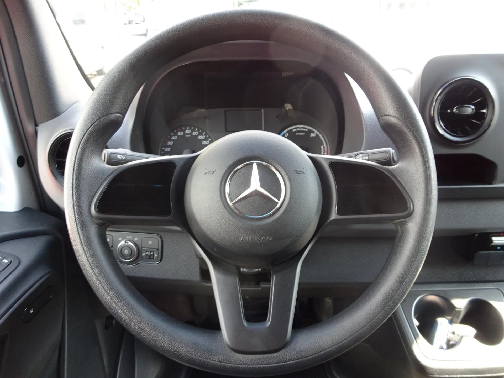 Hoofdafbeelding Mercedes-Benz eSprinter
