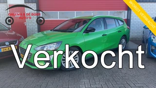 Ford Focus Wagon 1.0 EcoBoost Titanium Business AUTOMAAT / FULL LED / KEYLESS / CARPLAY / NAVI / CLIMA / PDC / BLUETOOTH / CRUISE / NL-AUTO