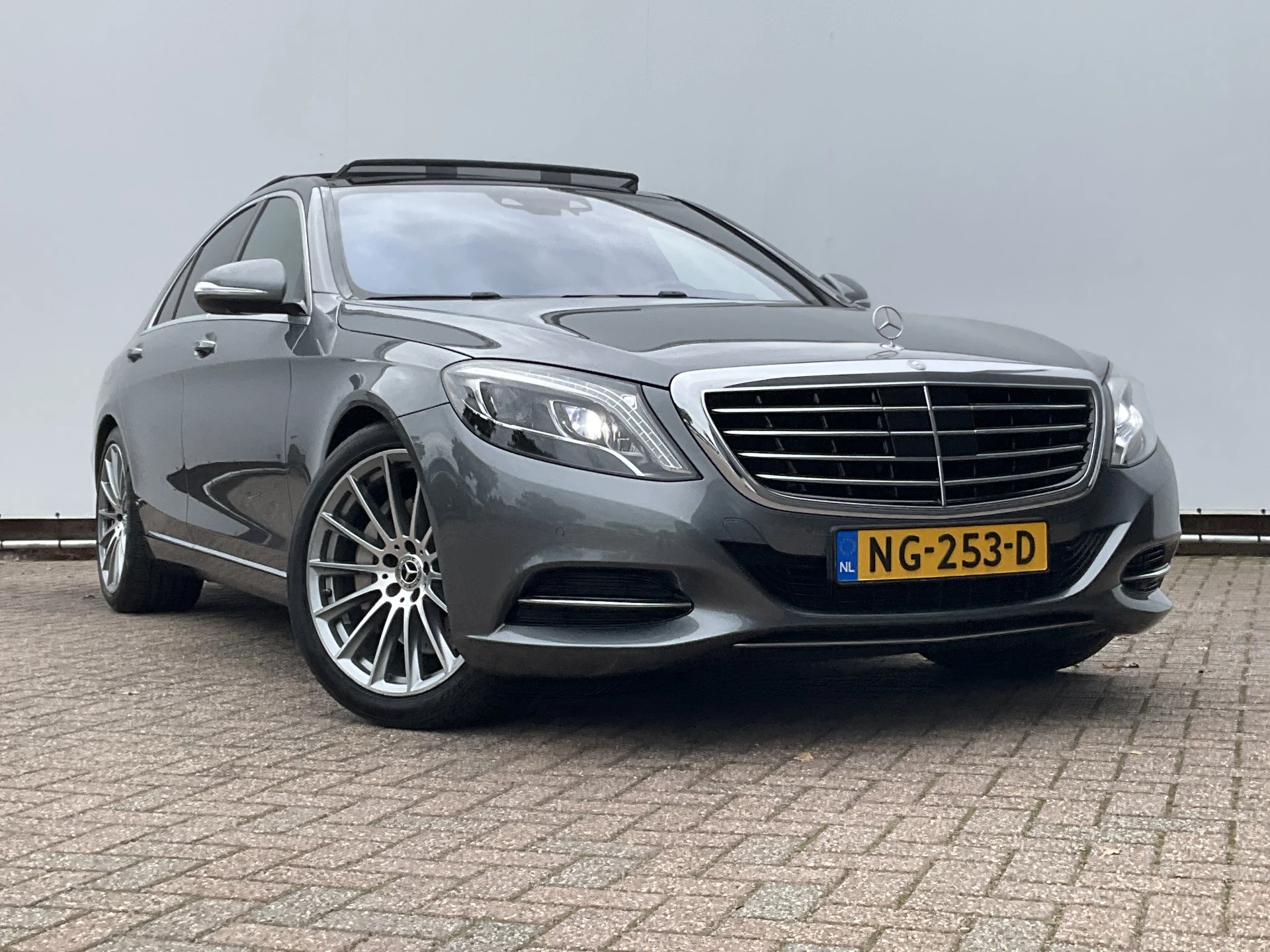 Hoofdafbeelding Mercedes-Benz S-Klasse