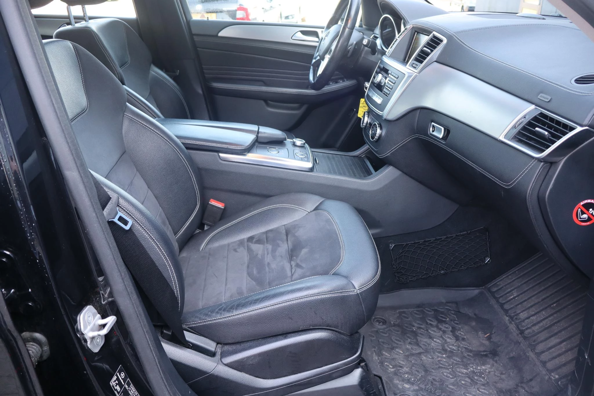 Hoofdafbeelding Mercedes-Benz M-Klasse