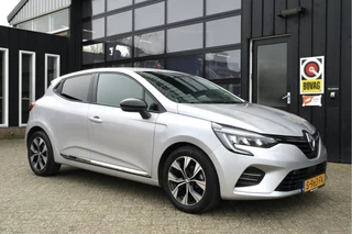Hoofdafbeelding Renault Clio Renault Clio 1.0 TCe 90 Evolution | NL-Auto | Carplay | 16'' | LED