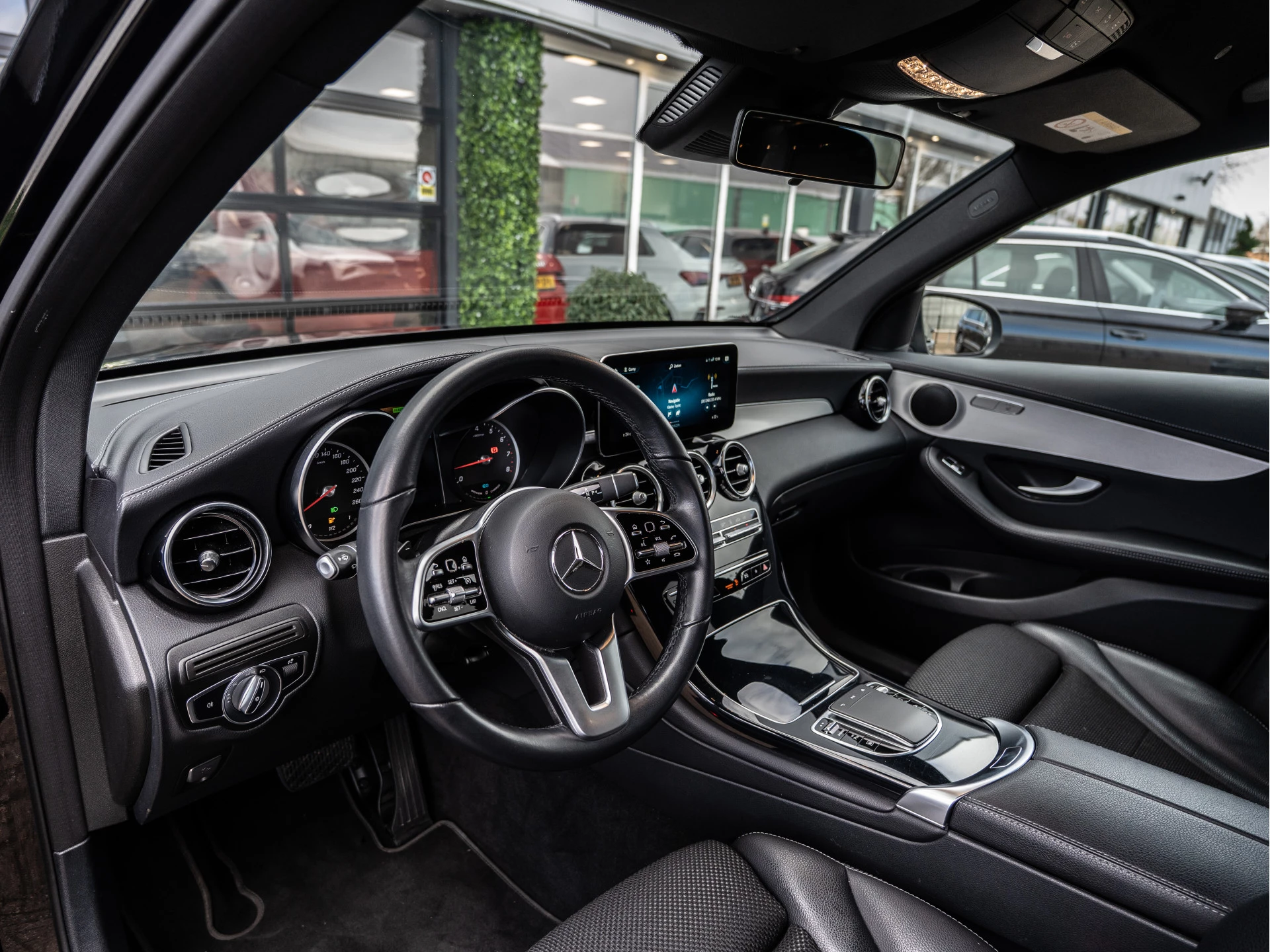 Hoofdafbeelding Mercedes-Benz GLC