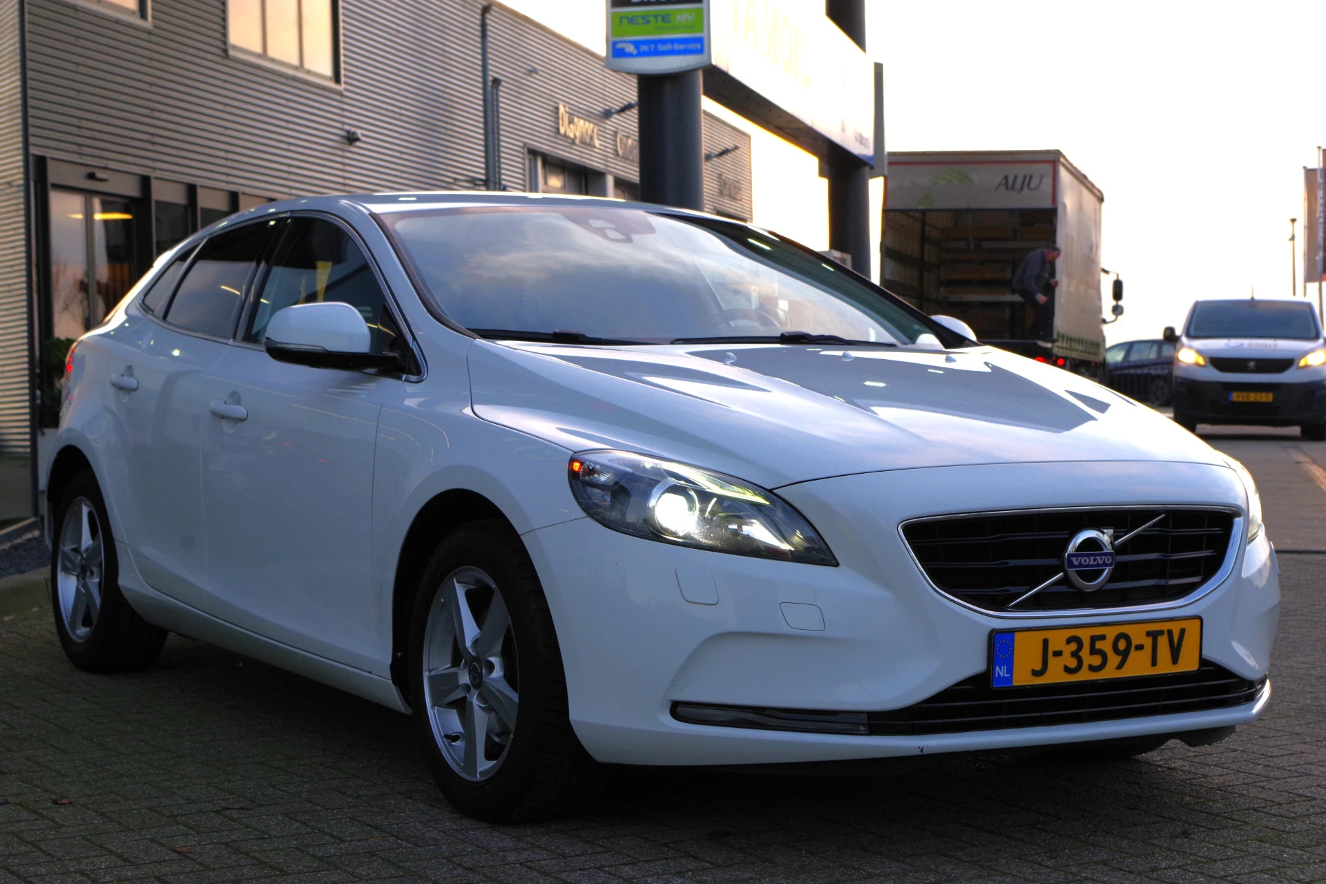 Hoofdafbeelding Volvo V40