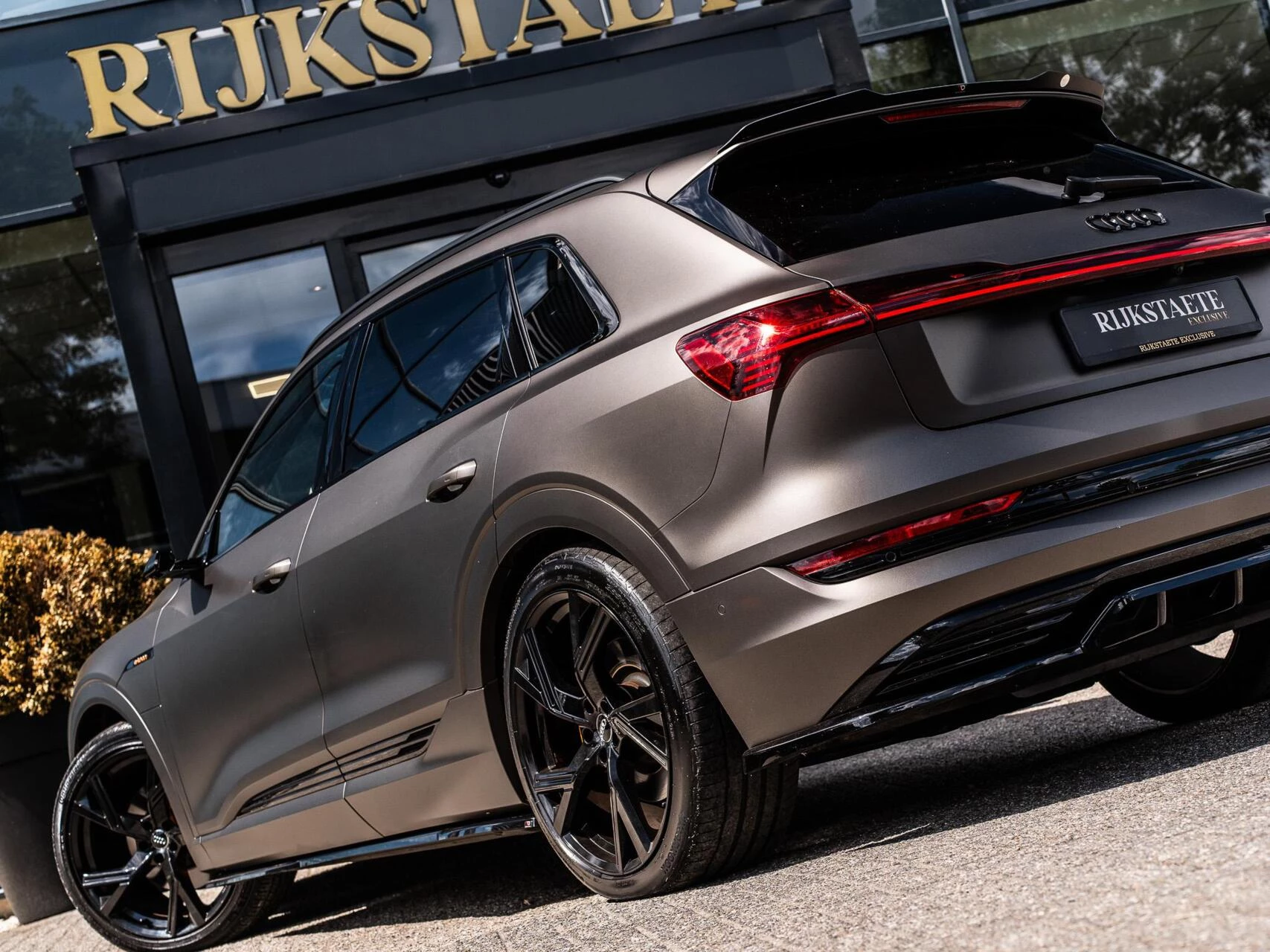 Hoofdafbeelding Audi e-tron