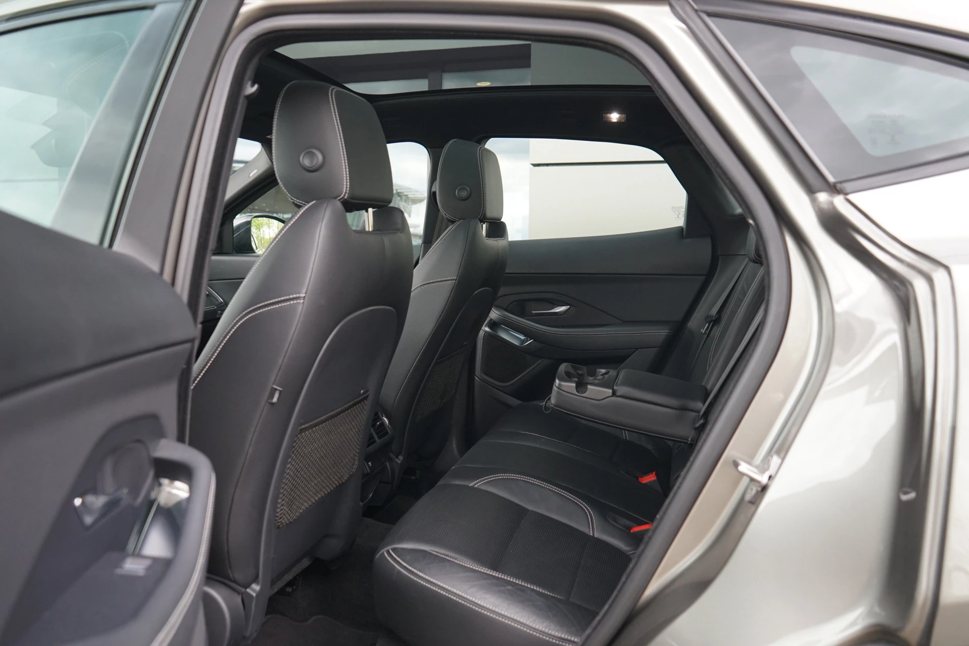 Hoofdafbeelding Jaguar E-PACE