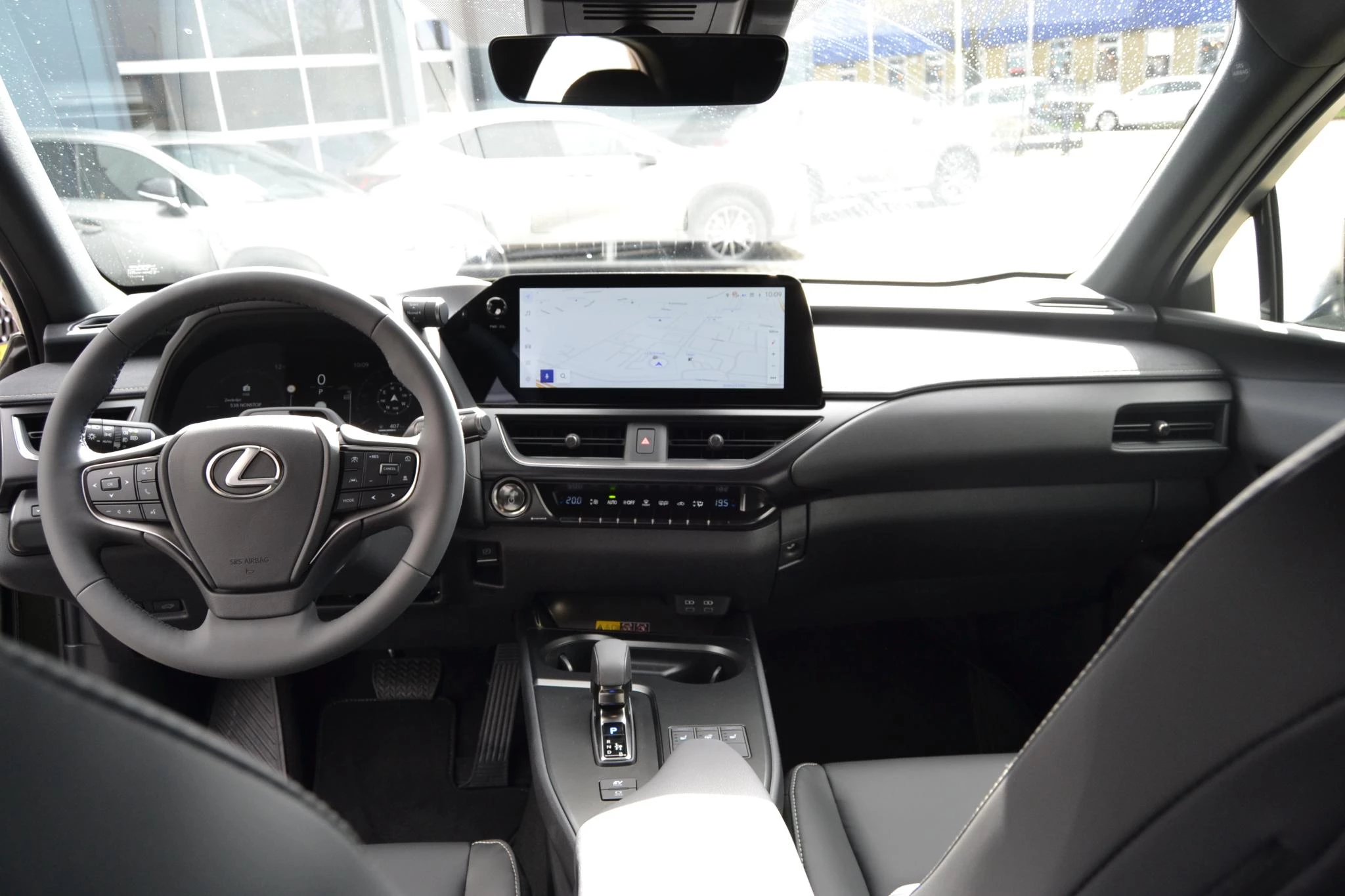 Hoofdafbeelding Lexus UX