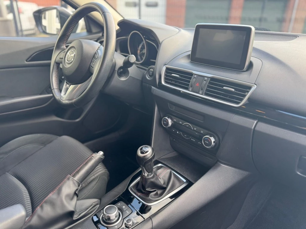 Hoofdafbeelding Mazda 3