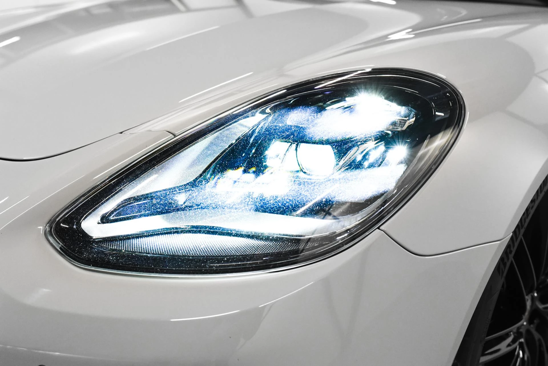 Hoofdafbeelding Porsche Panamera