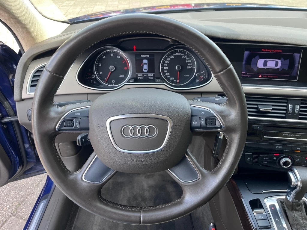 Hoofdafbeelding Audi A4