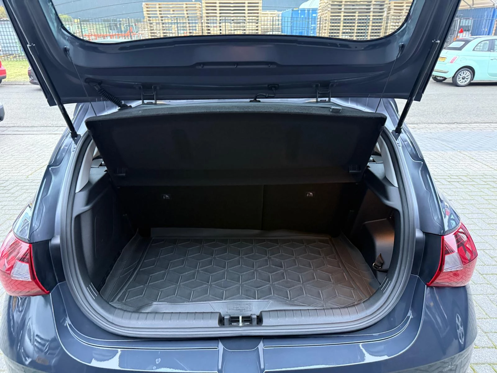Hoofdafbeelding Hyundai i20