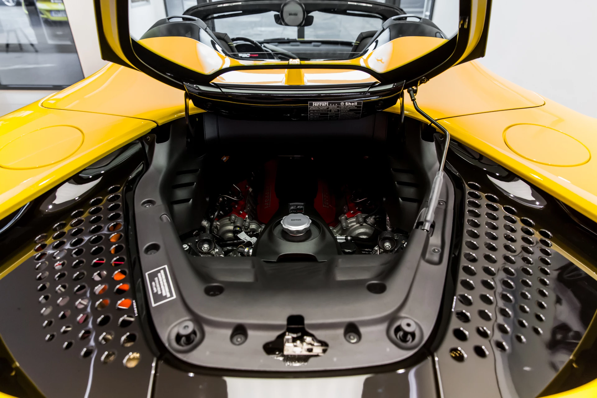 Hoofdafbeelding Ferrari SF90 Spider
