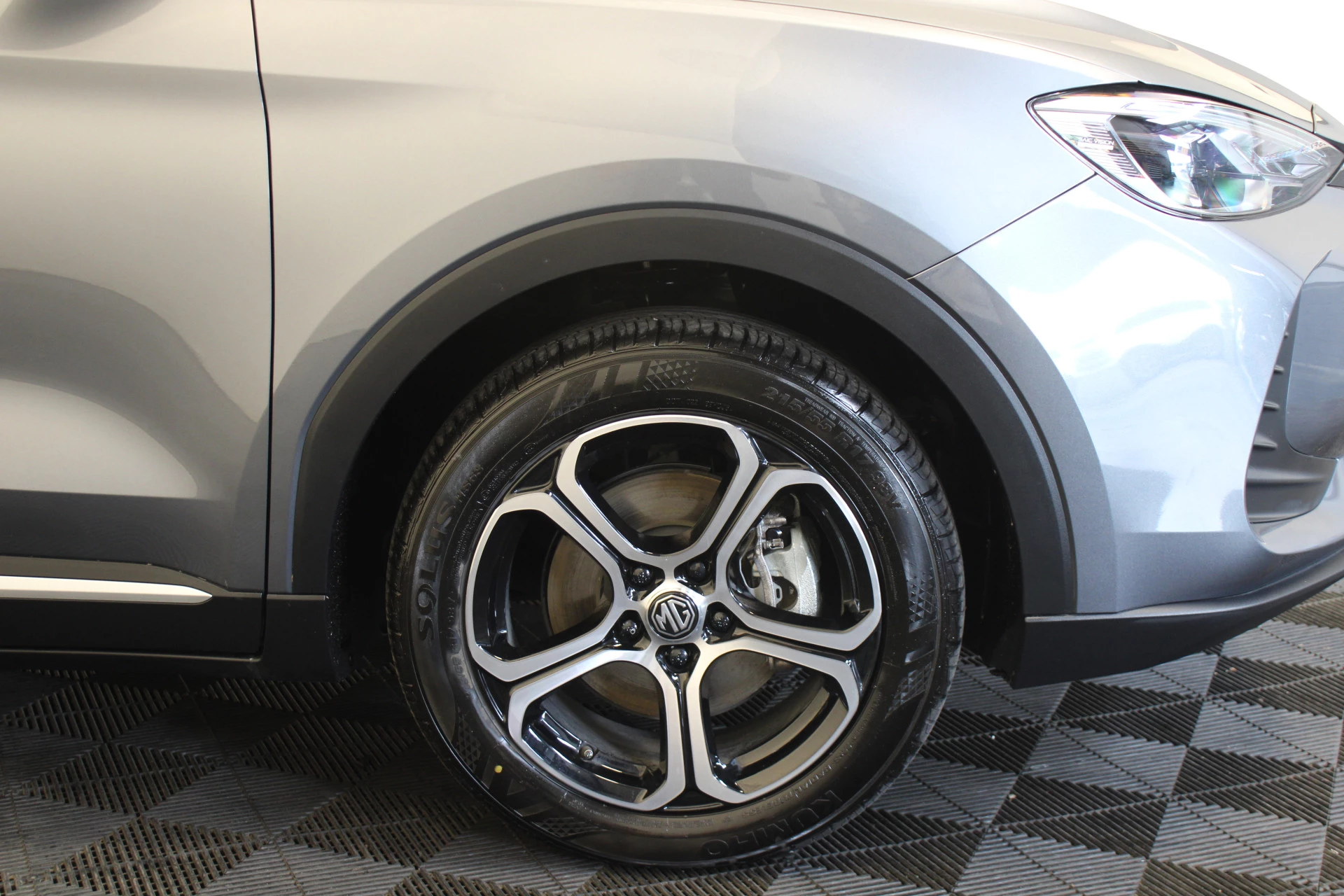Hoofdafbeelding MG ZS