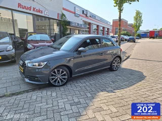 Hoofdafbeelding Audi A1 AUDI A1  1.0 TFSI ADVANCE navi/s-line pakket