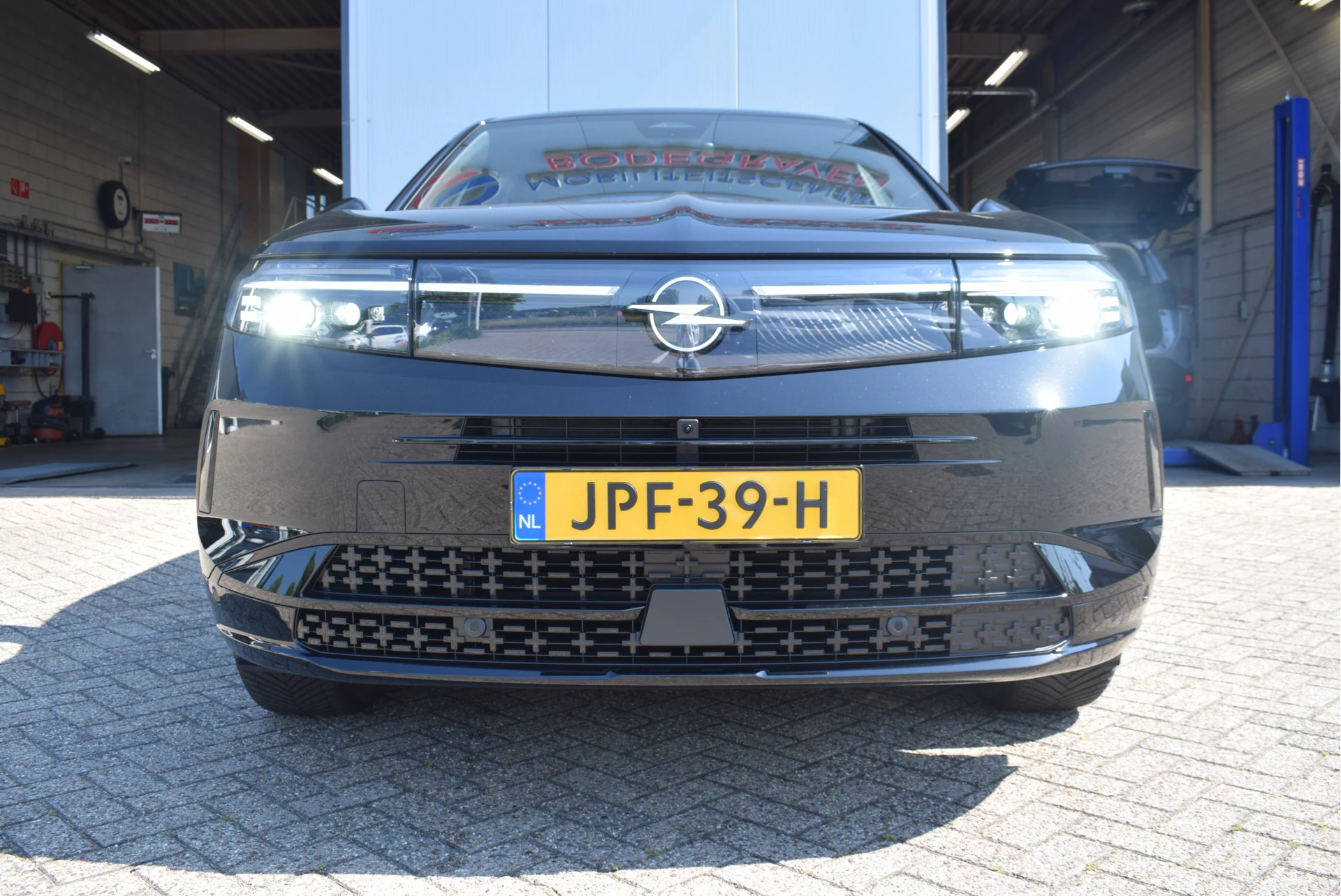 Hoofdafbeelding Opel Grandland
