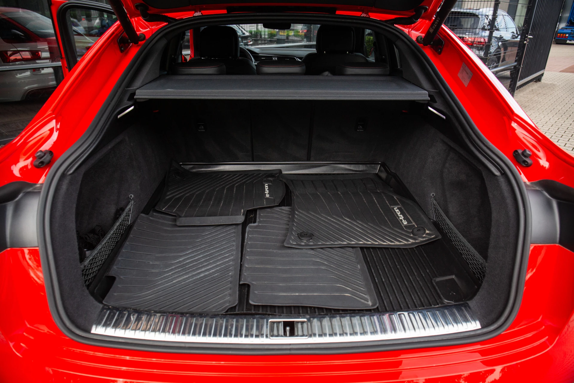 Hoofdafbeelding Audi Q8 Sportback e-tron