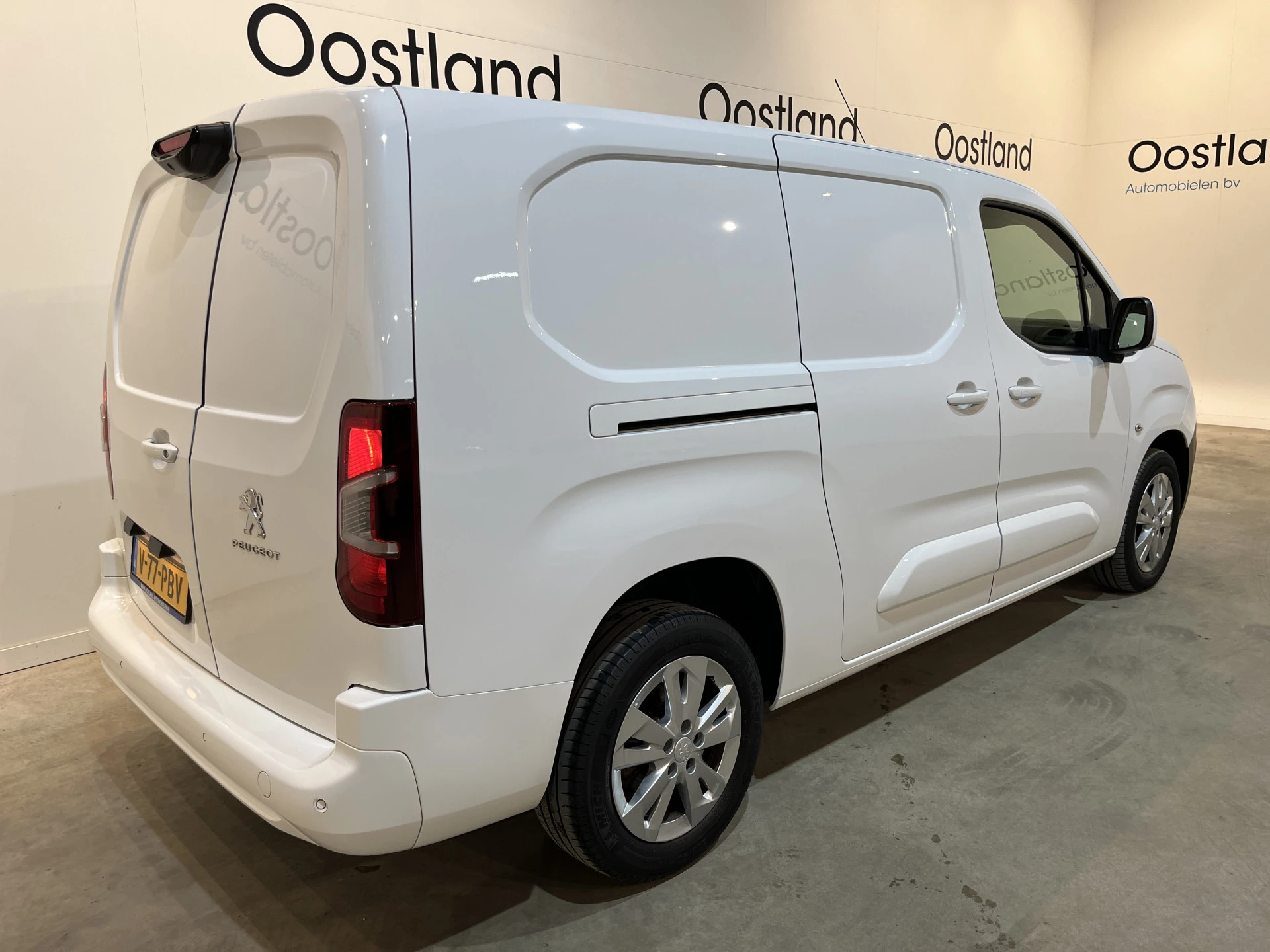 Hoofdafbeelding Peugeot Partner