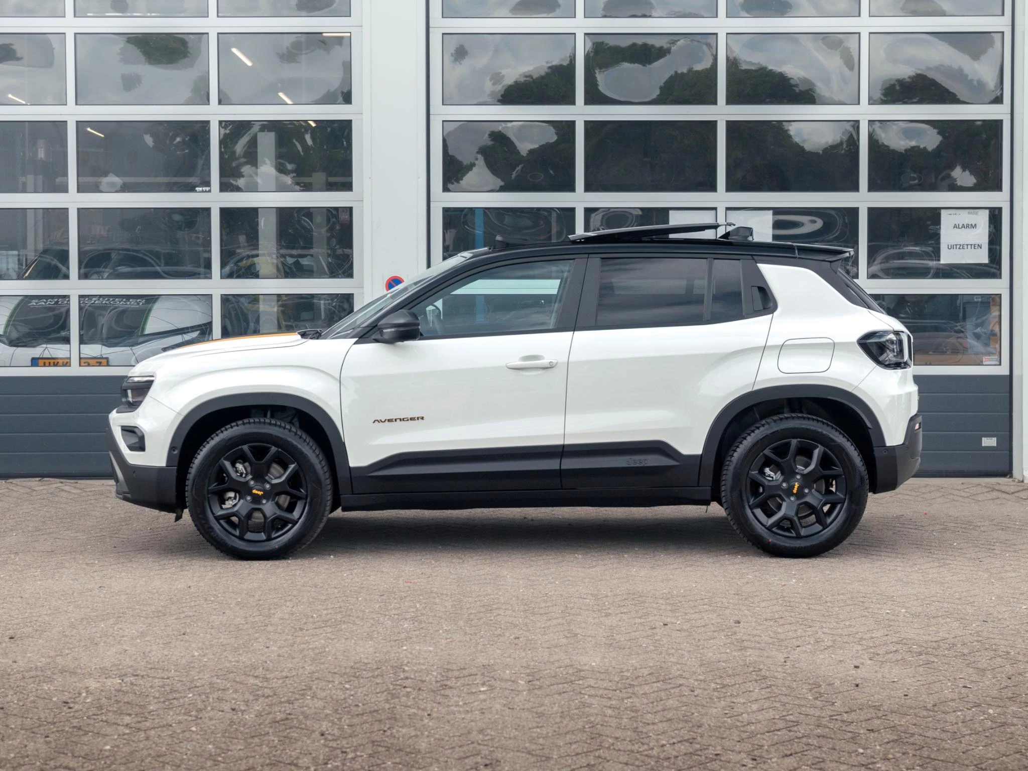 Hoofdafbeelding Jeep Avenger