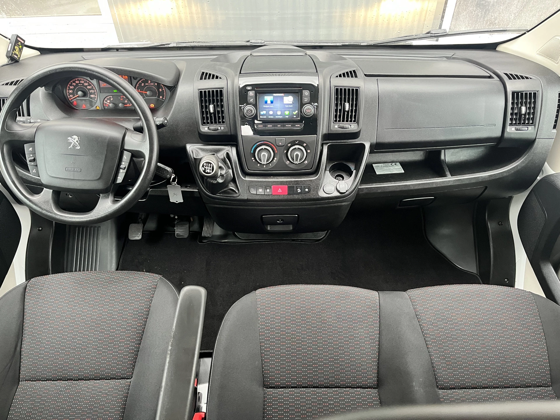 Hoofdafbeelding Peugeot Boxer