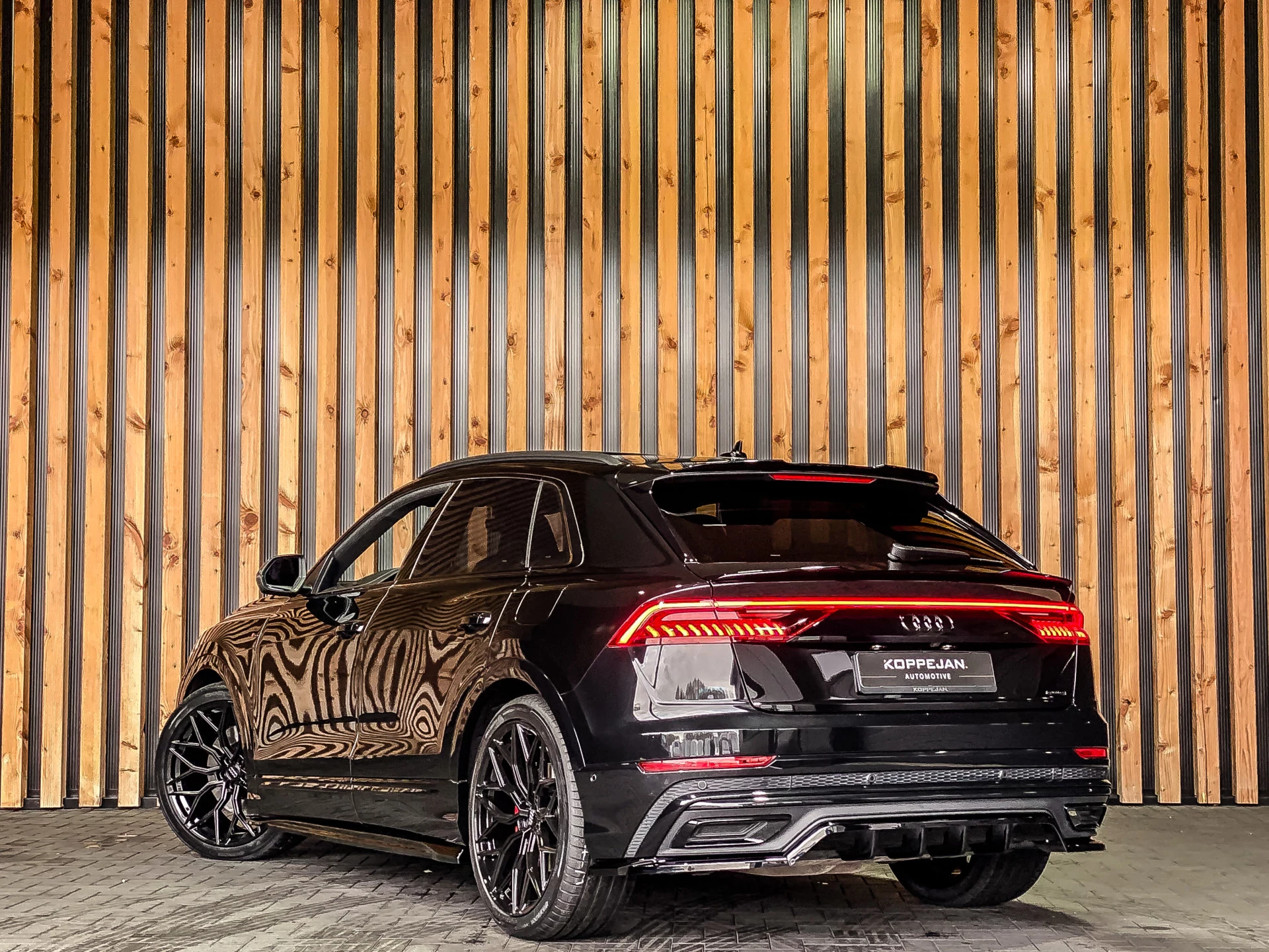 Hoofdafbeelding Audi Q8