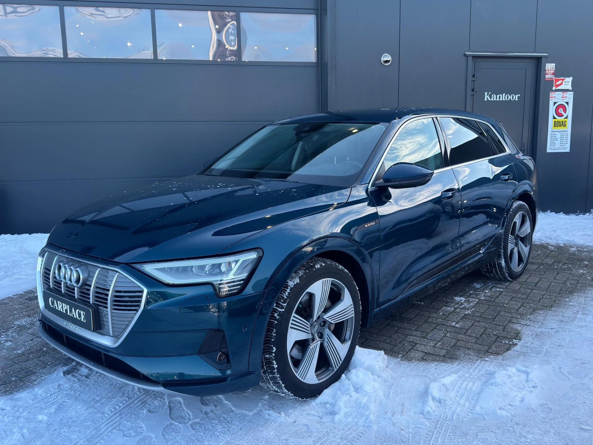 Hoofdafbeelding Audi e-tron