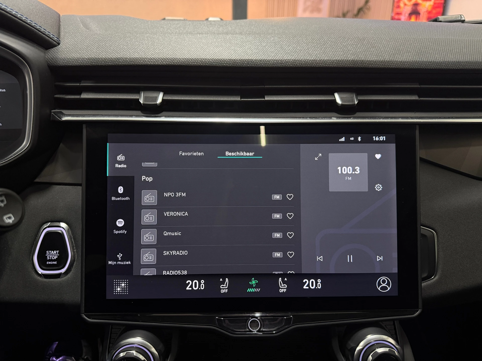 Hoofdafbeelding Lynk & Co 01