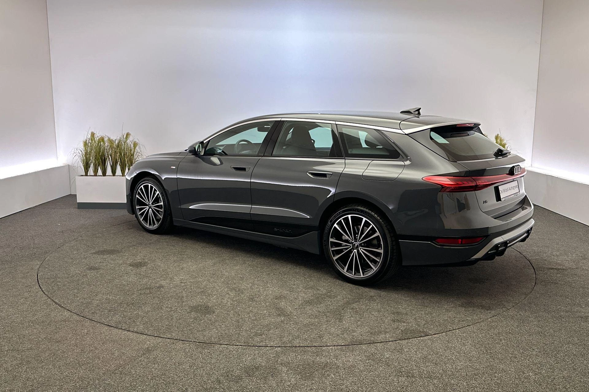 Hoofdafbeelding Audi A6 e-tron