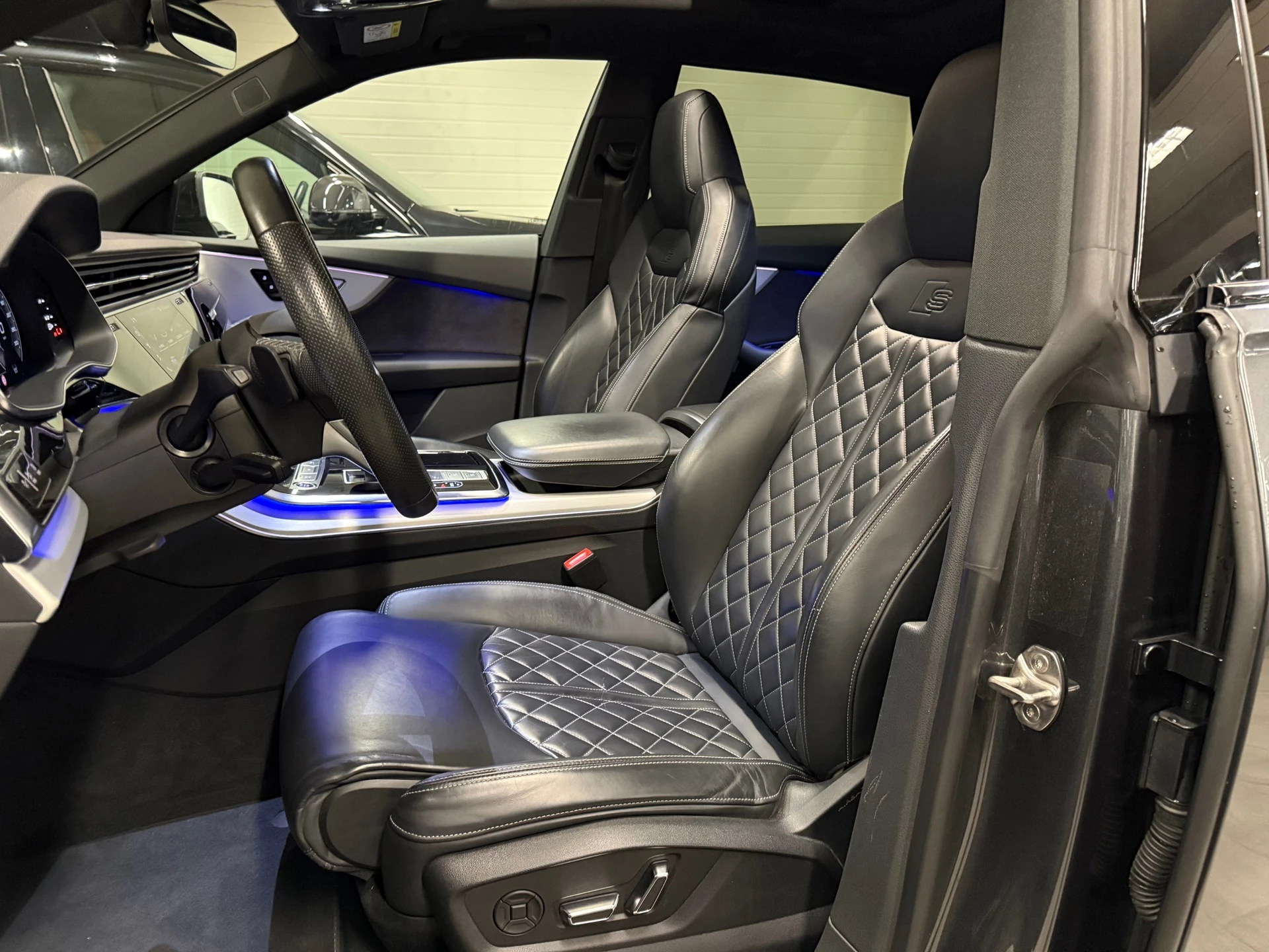 Hoofdafbeelding Audi Q8