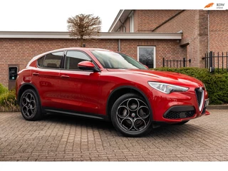 Hoofdafbeelding Alfa Romeo Stelvio Alfa Romeo Stelvio 2.0 T AWD Super 200 PK Stoel/Stuurverw. Memory Camera Leder 20'' QV
