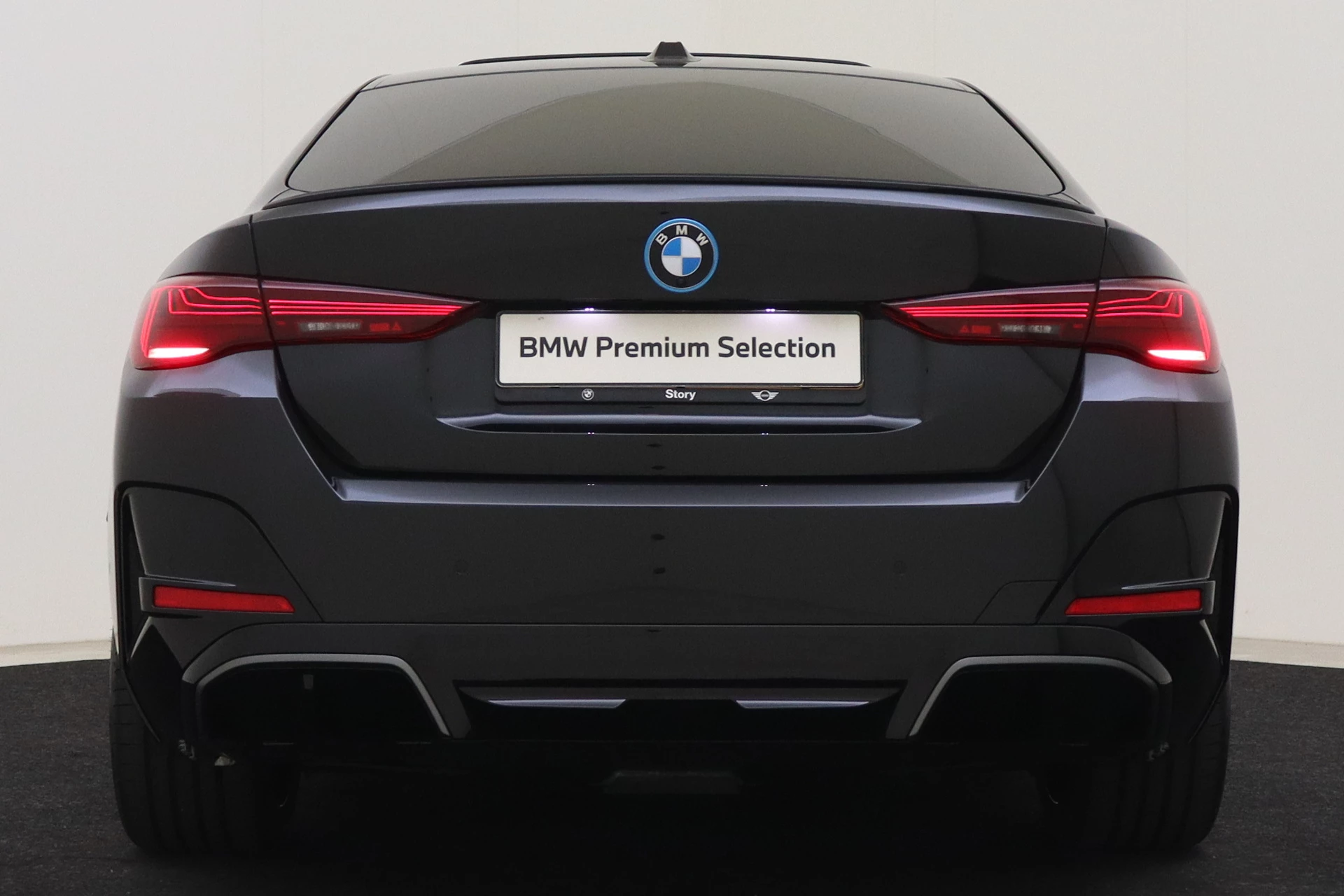 Hoofdafbeelding BMW i4