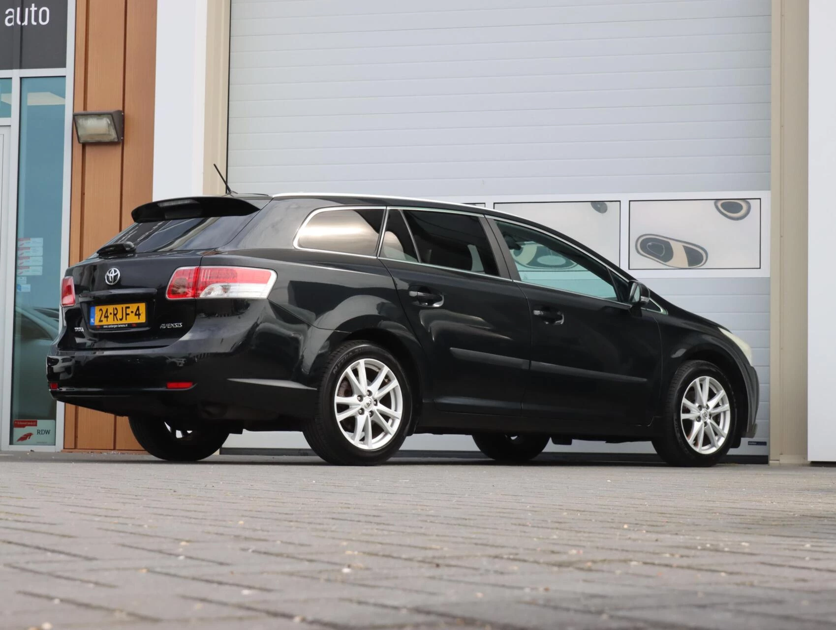 Hoofdafbeelding Toyota Avensis